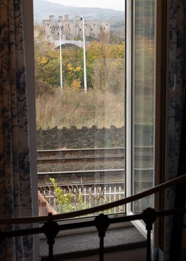 Platform 13 Railway Cottage คอนวี ภายนอก รูปภาพ